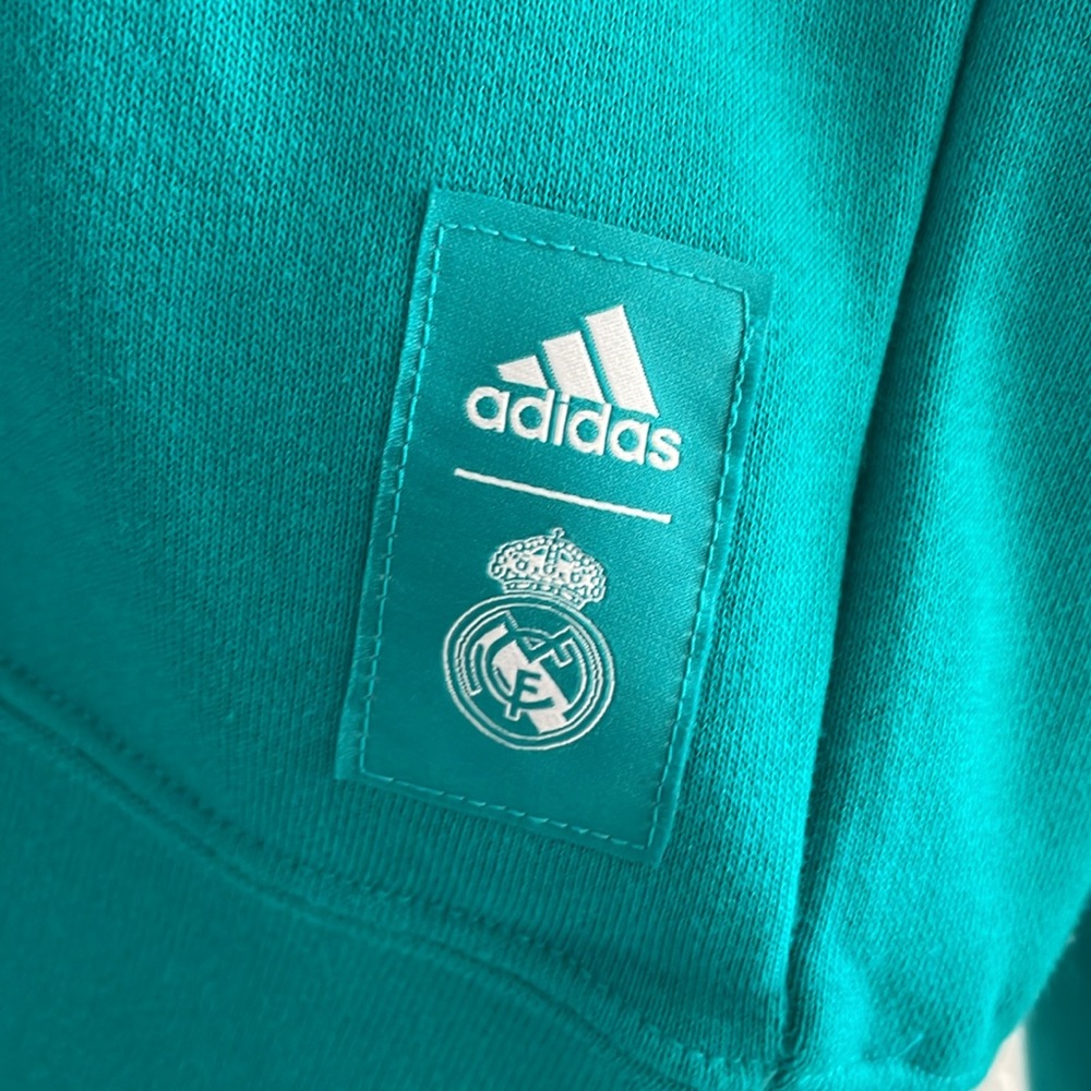 Exclusive - Never Worn - adidas Real Madrid Crewneck Sweater - Size Large - Picture 3 of 7